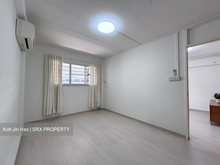 Blk 894A TAMPINES GROVE (Tampines), HDB 3 Rooms #572625071